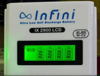 หน้าจอ LCD เครื่องชาร์จถ่าน Infini IX 2900